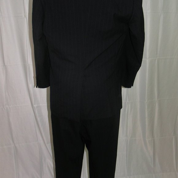 Gieves & Hawkes Henry Vintage Dark Blue Striped Two Button Suit 42R - Picture 3 of 13